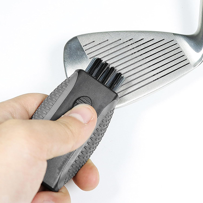 Brosse de nettoyage pour clubs - Golf Equipment To Improve Your Game avis et prix